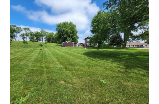 N3229 Seier Road, Fall River, WI 53932