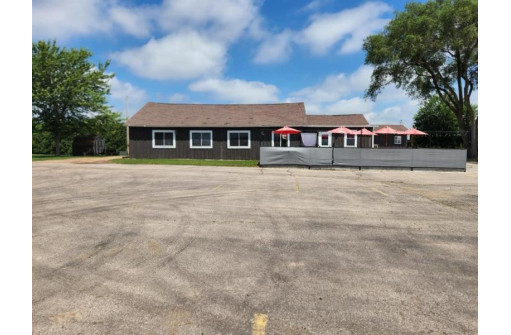 N3233 Seier Road, Fall River, WI 53932