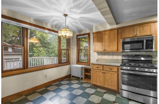 2356 West Lawn Avenue, Madison, WI 53711