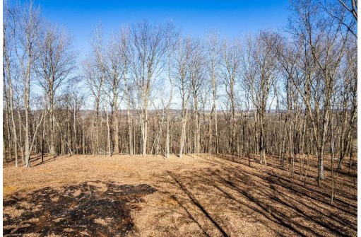 L987 S Dutch Hollow Road, La Valle, WI 53941