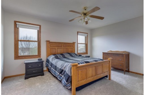 3136 Durham Drive, Sun Prairie, WI 53590