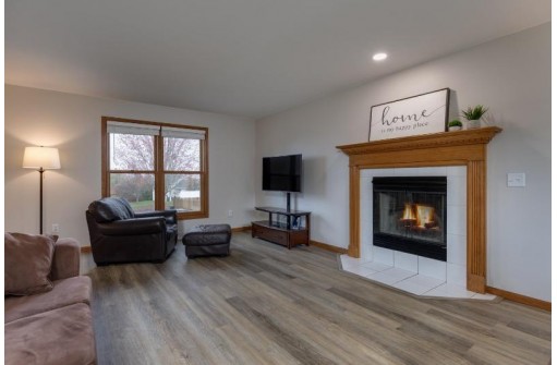 3136 Durham Drive, Sun Prairie, WI 53590