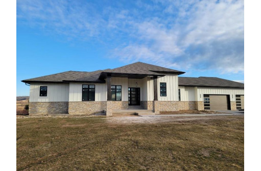 W6314 Valley Place, Holmen, WI 54636