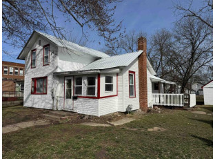 327 Lincoln Avenue Janesville, WI 53548