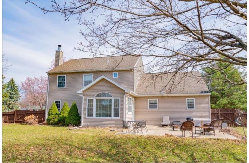 620 Kvamme Lane, Stoughton, WI 53589