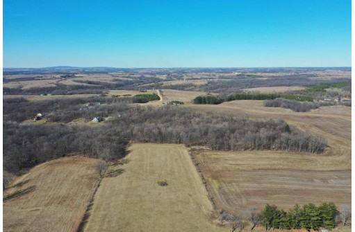 22 AC County Road A, Blanchardville, WI 53516