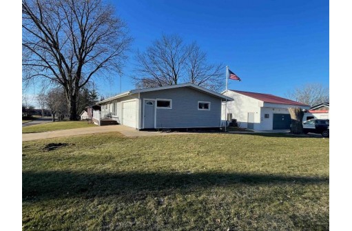 1620 Monroe Street, Fennimore, WI 53809