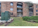 6302 Mineral Point Road 202, Madison, WI 53705