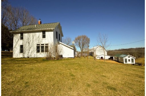 15706 Riley Road, Boscobel, WI 53805