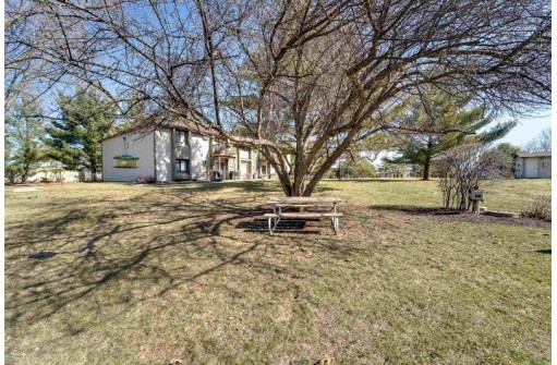 S8138 Kassner Road 41, Merrimac, WI 53561