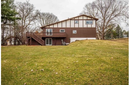 5744 Lacy Road, Fitchburg, WI 53711