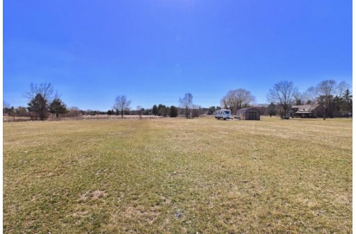 N4250 Birdie Court, Brodhead, WI 53520