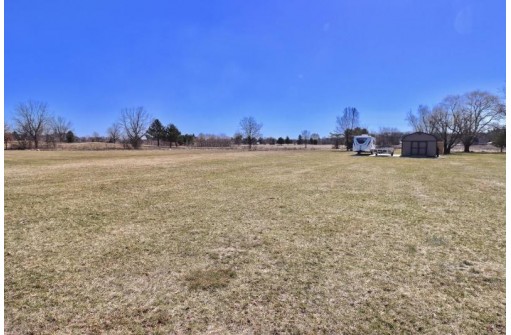 N4250 Birdie Court, Brodhead, WI 53520