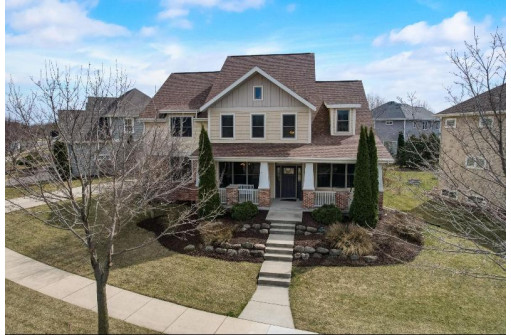 619 N Meadowbrook Lane, Waunakee, WI 53597