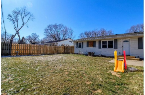 1524 Tamarack Lane, Janesville, WI 53545