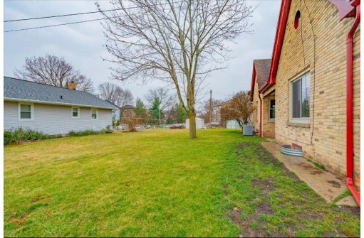 244 Edison Street, Waterloo, WI 53594