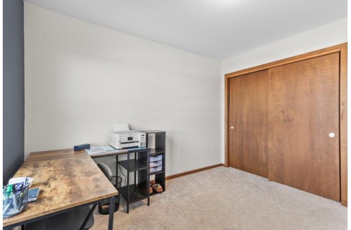 141 Milky Way, Madison, WI 53718