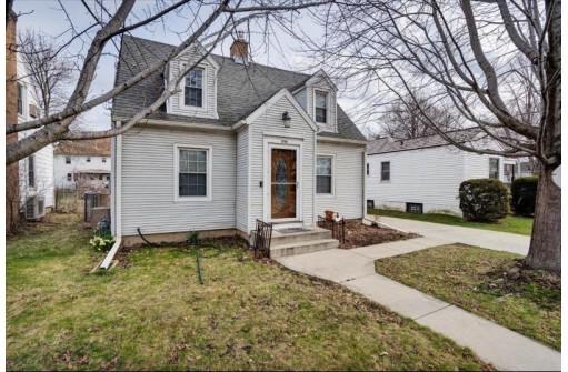 1714 Northfield Place, Madison, WI 53704