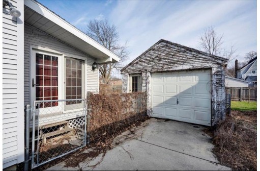 1714 Northfield Place, Madison, WI 53704