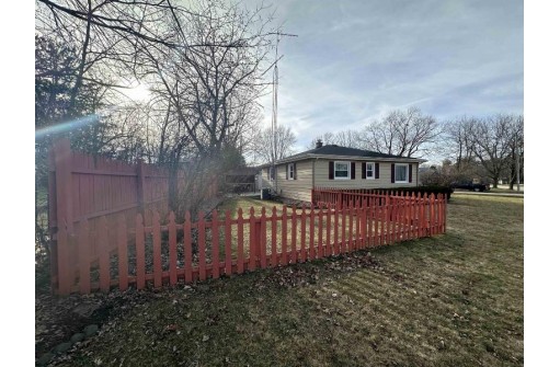 1605 25th Avenue, Monroe, WI 53566