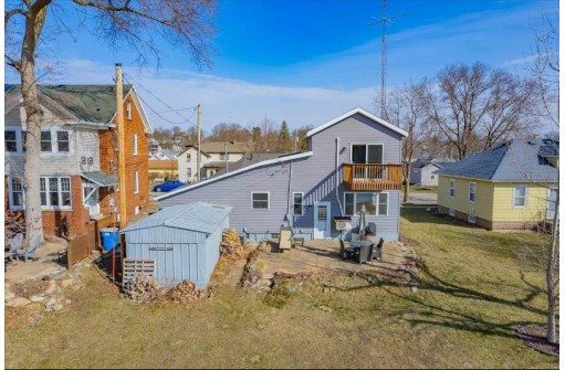 722 W Edgewater Street, Portage, WI 53901