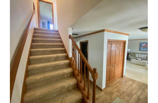 7436 Sawmill Road, Madison, WI 53717