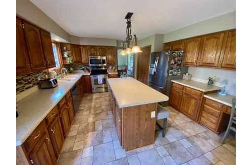 7436 Sawmill Road, Madison, WI 53717