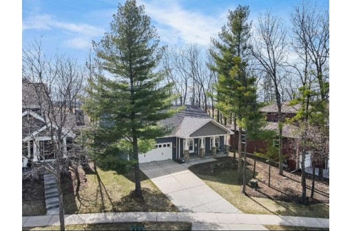 9337 Winter Frost Place, Verona, WI 53593