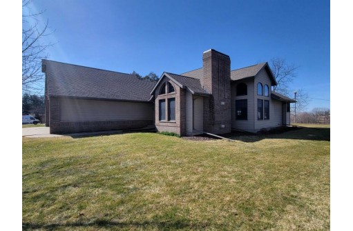 867 S Harrison Street, Lancaster, WI 53813