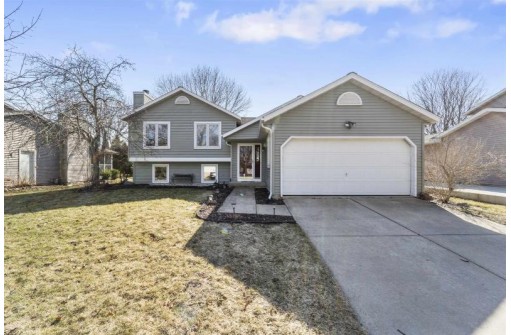 3913 Jenna Drive, Madison, WI 53704