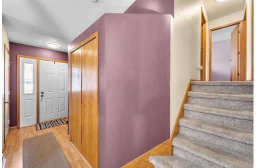 3913 Jenna Drive, Madison, WI 53704