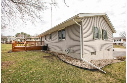 417 W Dewey Street, Cuba City, WI 53807