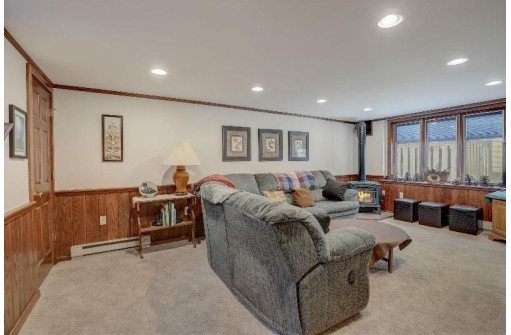 4153 Hiawatha Drive, Madison, WI 53711