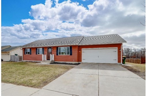 109 Dessa Rain Drive, Reedsburg, WI 53959