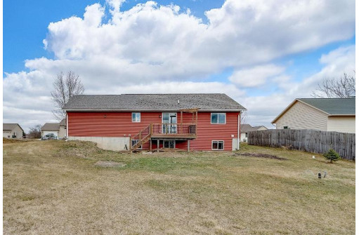 109 Dessa Rain Drive, Reedsburg, WI 53959