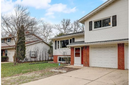 2999 Todd Drive, Madison, WI 53713