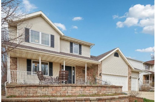 403 Badger Lane, Waunakee, WI 53597