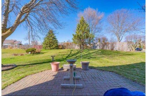 6302 Hartford Drive, Madison, WI 53719