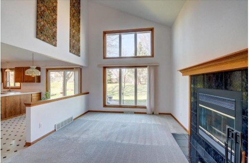 6302 Hartford Drive, Madison, WI 53719