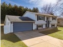 937 Justin Circle, Reedsburg, WI 53959