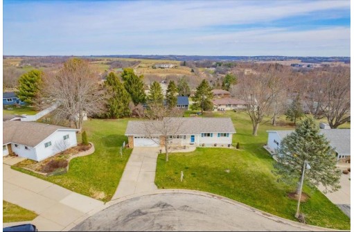 1012 Tower Circle, New Glarus, WI 53574