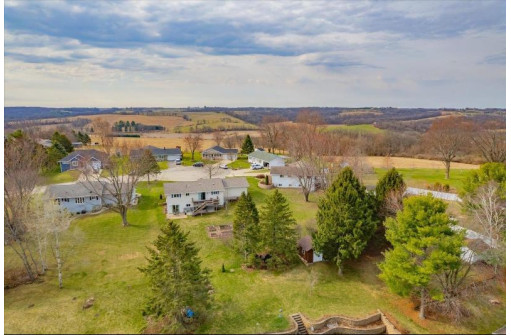 1012 Tower Circle, New Glarus, WI 53574