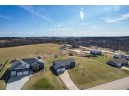 313 Diamond Oaks Drive, Dodgeville, WI 53533