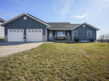 313 Diamond Oaks Drive Dodgeville, WI 53533