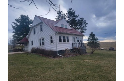 E4107 Lake Road, Hillpoint, WI 53937