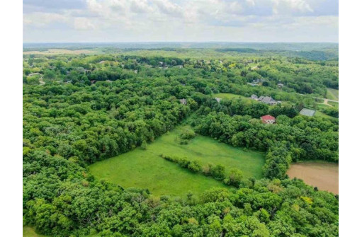 18.94AC Enchanted Valley, Middleton, WI 53562