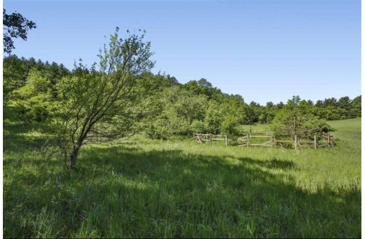 18.94AC Enchanted Valley, Middleton, WI 53562