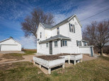 4185 Elm Road Potosi, WI 53820