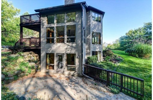 903 County Road Mm, Oregon, WI 53575