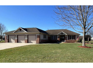 259 Wildfire Lane Milton, WI 53563